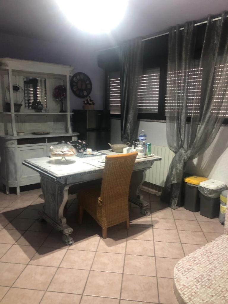 Suite Viola@ Legnano Kültér fotó